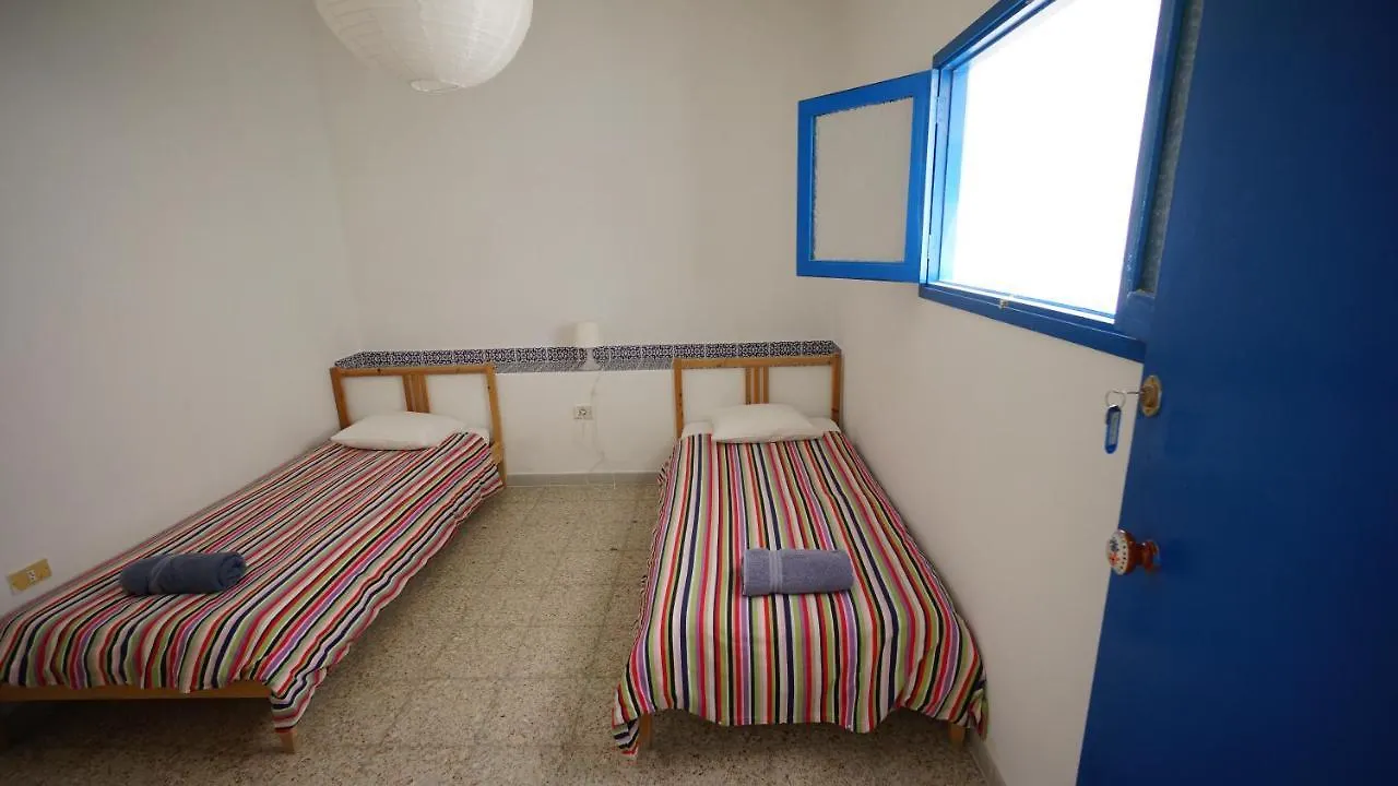 Sol Y Mar Surf Camp Hostel Corralejo